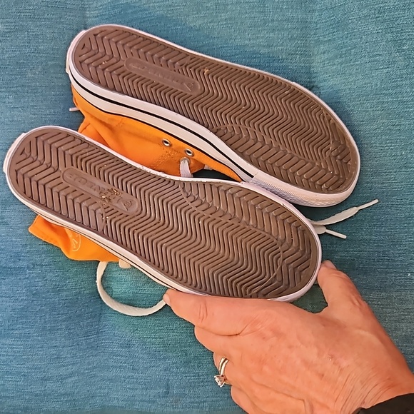 VGC Dunlop orange kids size 1 canvas Converse style high top vintage trainers - Picture 9 of 14